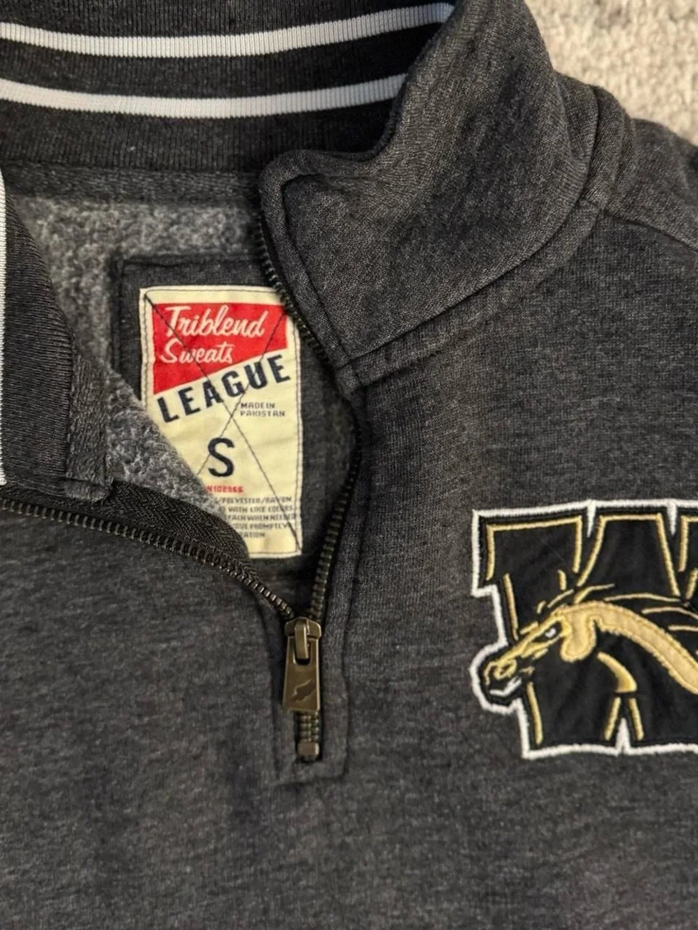 Triblend Sweats League Western Michigan Broncos Quarter Zip Sweater Size Small
